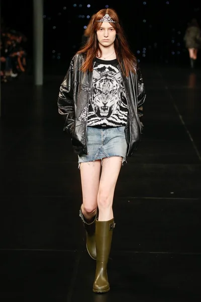 Look 21